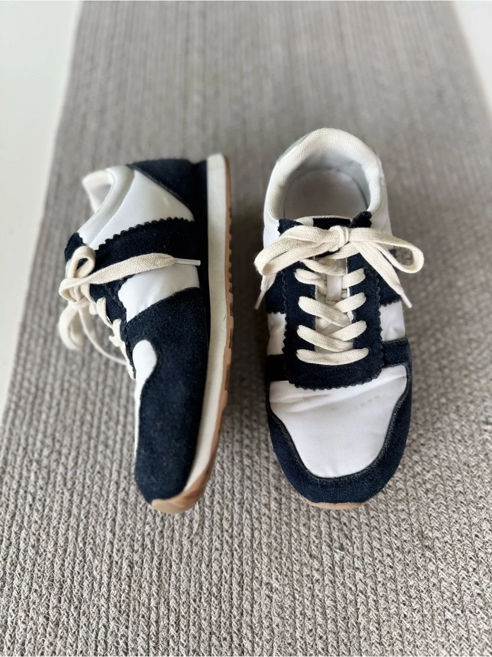 J. Crew Navy and White Suede Trim Nylon Lace Up Sneakers Tennis Shoes Size 7